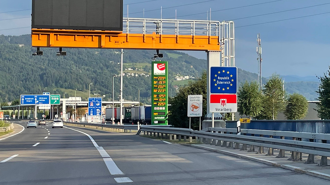 Tag 1 - 3 von 15